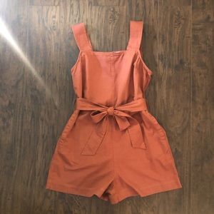 WALMART / FREE ASSEMBLY Romper - Size M